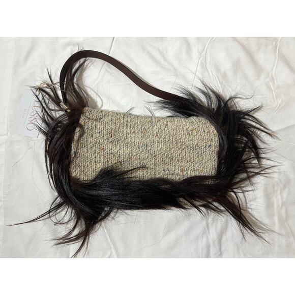 Vintage Fendi Limited Edition Baguette Bag Knit & Fur Trim - Picture 8 of 11